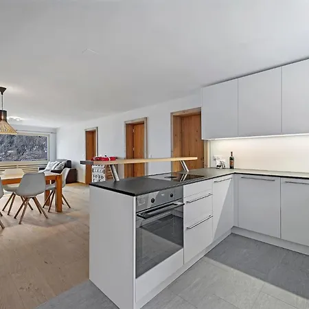 公寓 Guardaval 15 *