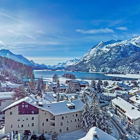 公寓 Guardaval 15 *